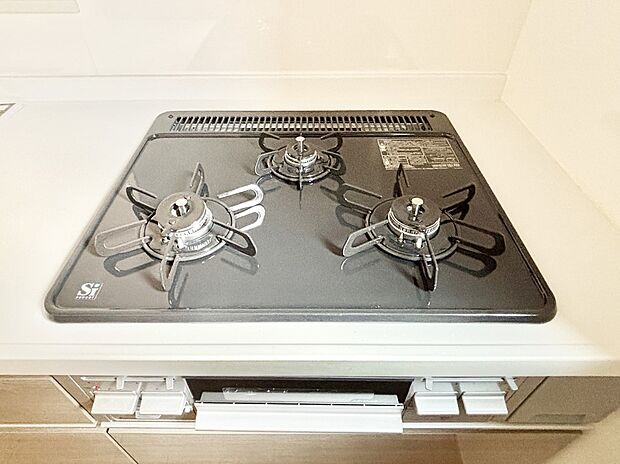 【ガスコンロ】三口ガスコンロでお料理が一気にはかどりそう