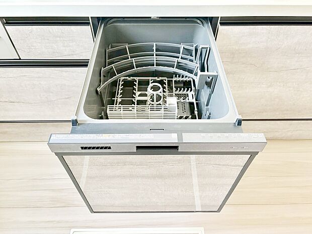 【その他設備(食洗機)】面倒なお片づけは食洗機にお任せ!家事の負担が減って、時間にも気持ちにもゆとりができます。