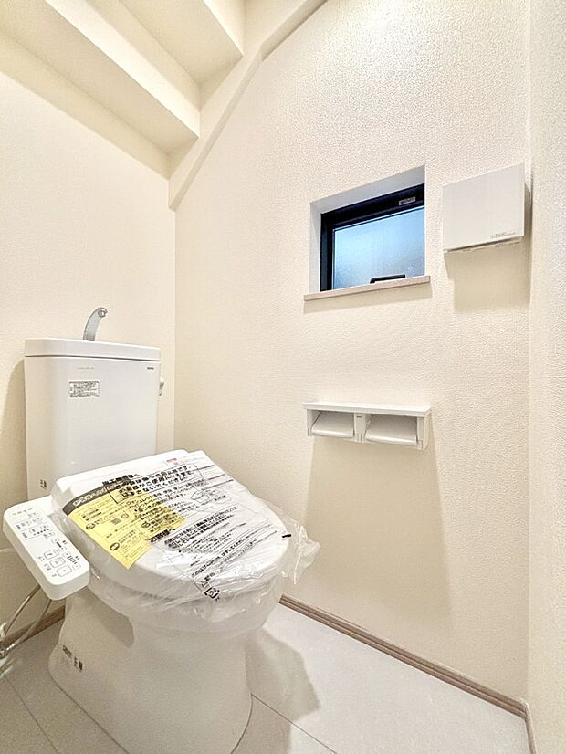 【トイレ】トイレは安心の２箇所！朝のバタバタも一安心です。 