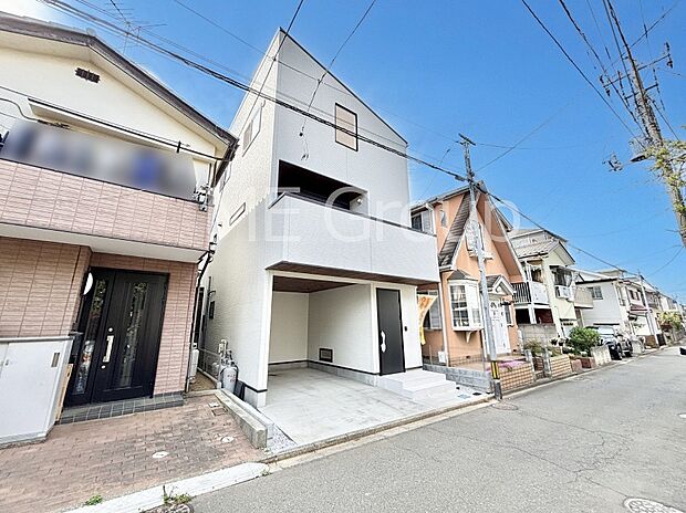 【前面道路含む現地写真】ここから始まる新生活を応援いたします    