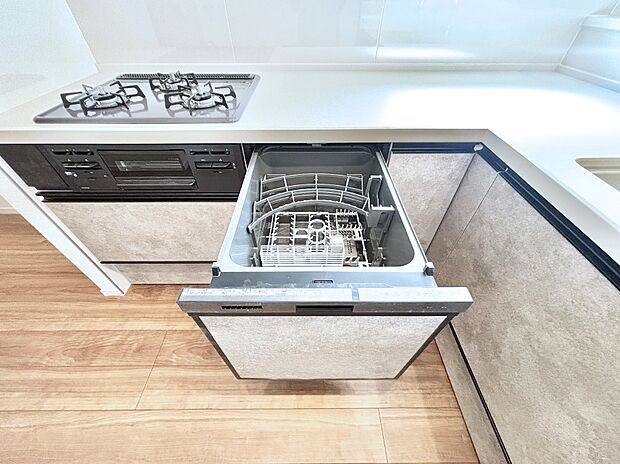 【その他設備(食洗機)】面倒なお片づけは食洗機にお任せ!家事の負担が減って、時間にも気持ちにもゆとりができます。