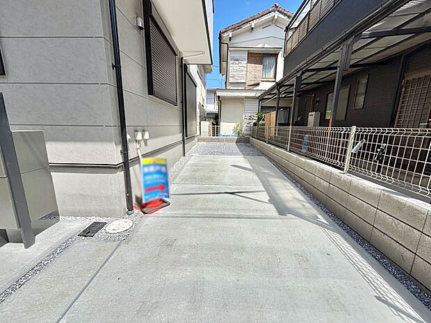 【駐車場】生活に欠かせない駐車スペース。