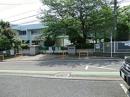 所沢市立北秋津小学校 650m