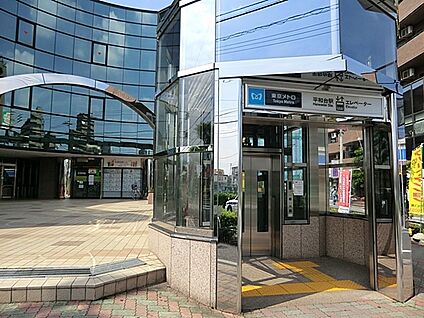 東京メトロ有楽町線「平和台」駅 960m