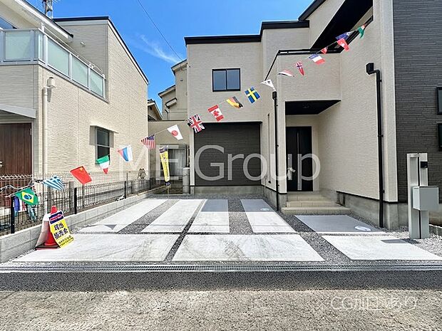 【現地外観写真】たっぷりの陽光と心地よい風が舞い込む住まい