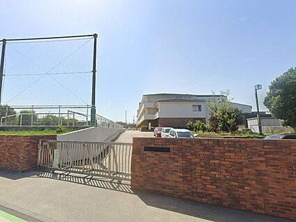 所沢市立松井小学校 1400m