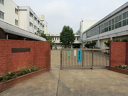 練馬区立三原台中学校 1100m