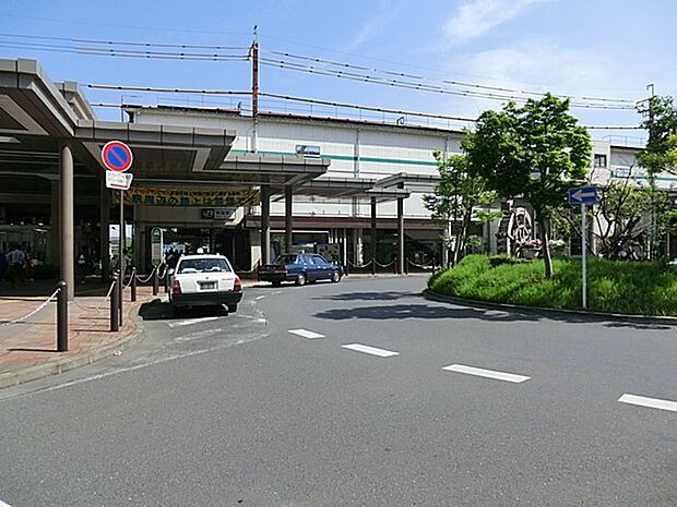 新座駅(約1,840m)