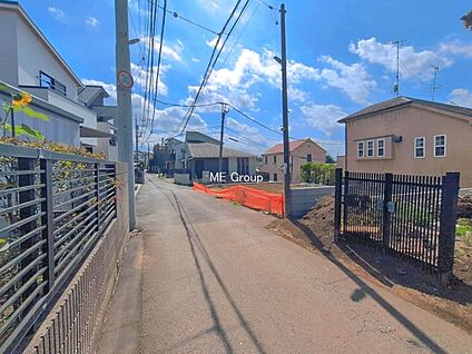 前面道路含む現地写真