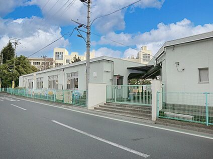 さやまが丘保育園 1890m