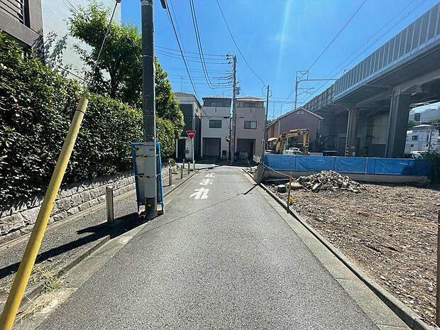 【現地前面道路】モデルハウスもご用意しております!