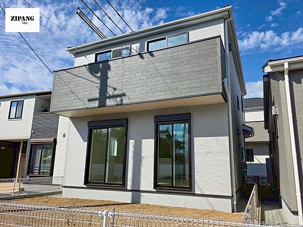 【即日見学可能】現地完成済みですので即日見学可能です♪周辺物件とともにご紹介させていただきますのでお気軽にお問い合わせください♪(2025年10月撮影)