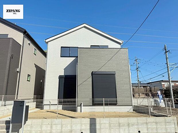 【現地外観写真】現地完成済みですので即日見学可能です♪周辺物件とともにご紹介させていただきますのでお気軽にお問い合わせください!