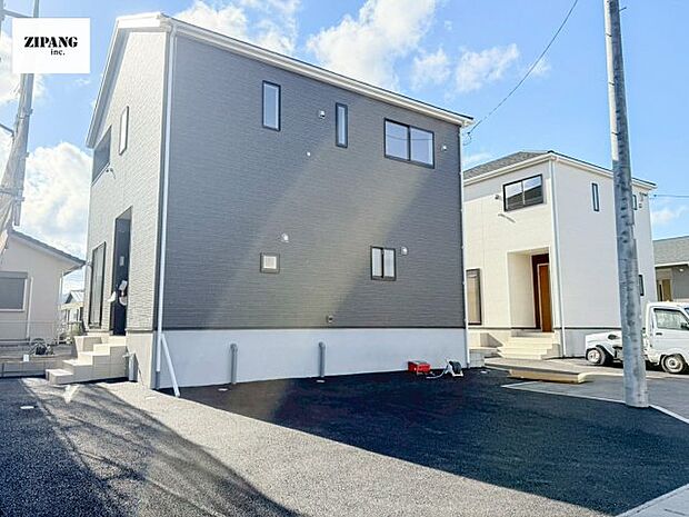 【現地外観写真】現地完成済みですので即日見学可能です♪周辺物件とともにご紹介させていただきますのでお気軽にお問い合わせください!