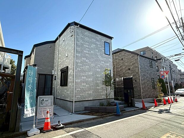 【◆現地】隣地との圧迫感もなく開放感を感じながらお過ごしいただけるお家になります。