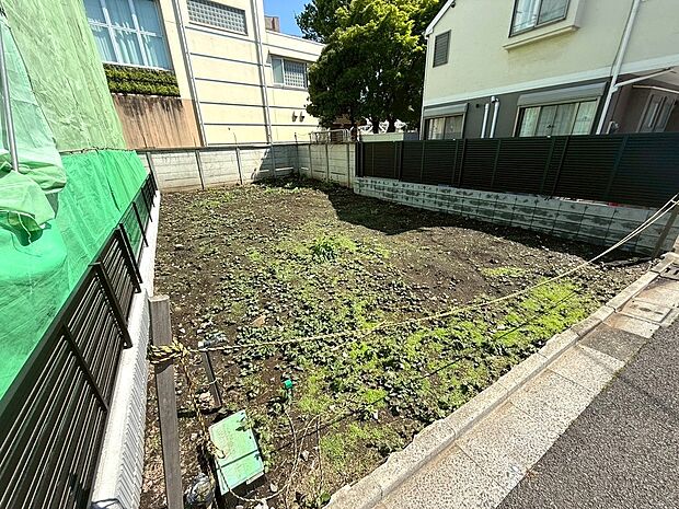 【◆現地】基礎工事からしっかりと施工してまいります。建物が出来上がっていく過程を実際にご覧いただけるため、安心してご検討していただけます。完成が待ち遠しくなる魅力あふれる一棟です。