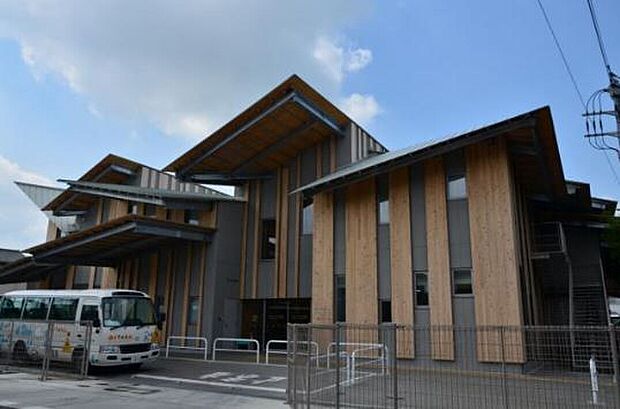 愛徳幼稚園(約990m)