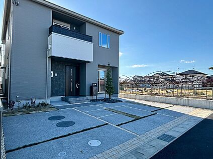 【A-11棟　外観】