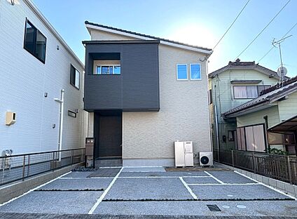 【C棟　外観写真】