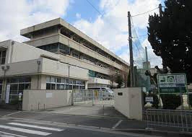 吹田南小学校