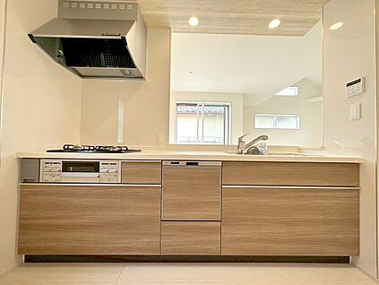 【カウンターキッチン】