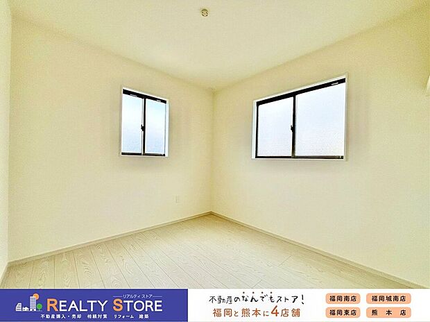 【室内】〈1号棟〉☆洋室☆自分好みのお部屋でゆったりお寛ぎください♪