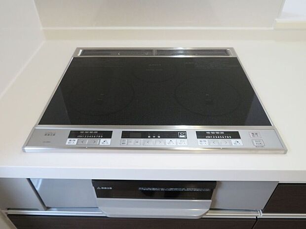 【その他設備】吹きこぼれのお掃除もお手入れも簡単♪