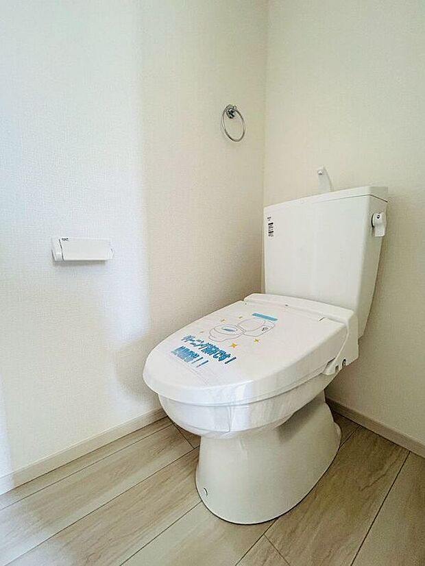 【トイレ】〈2号棟〉☆トイレ☆温水洗浄機付き便座♪