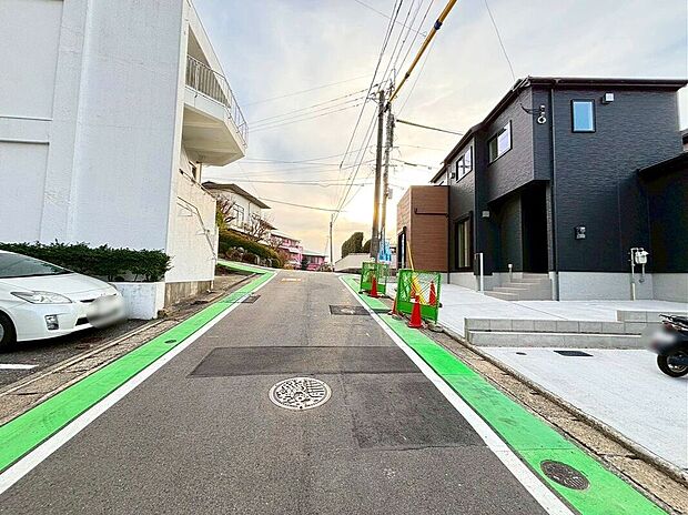 【前面道路含む外観】☆現地【2026年3月】撮影☆
