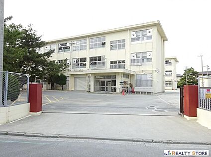 福岡市立和白中学校 300m