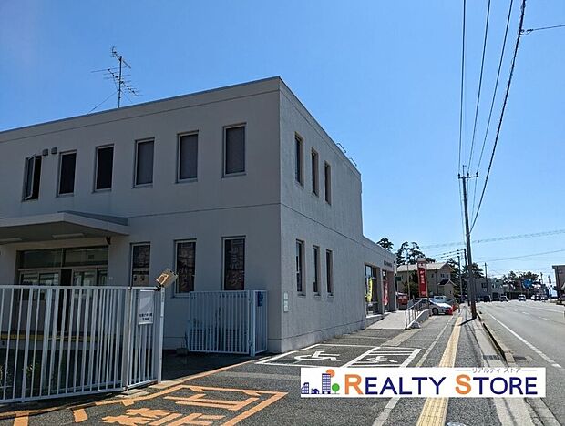 津屋崎郵便局(約950m)