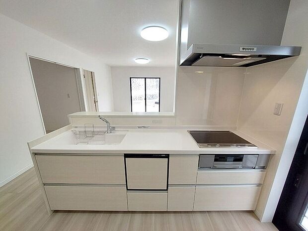 【同仕様画像　（キッチン）】【同仕様画像】