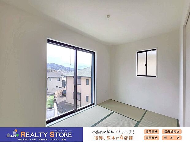 【室内】☆2号棟☆【5帖和室】畳が心地よい和室♪客間としてはもちろん、小さいお子さまの遊びスペースにもおススメ♪