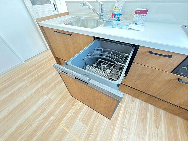 【その他設備】【食器洗浄乾燥機】時短家事の強い味方♪冬の手荒れからも守ってくれます♪
