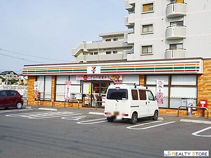 セブンイレブン福岡三苫5丁目店 880m