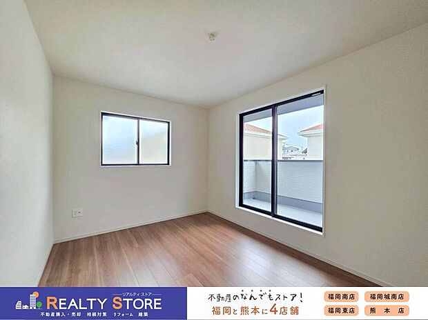 【室内】☆3号棟☆【洋室】バルコニーに面した明るいお部屋♪