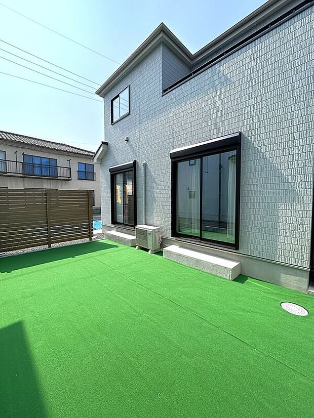 【庭】☆庭☆お子様や愛犬とのびのびお庭で遊べるお庭付♪