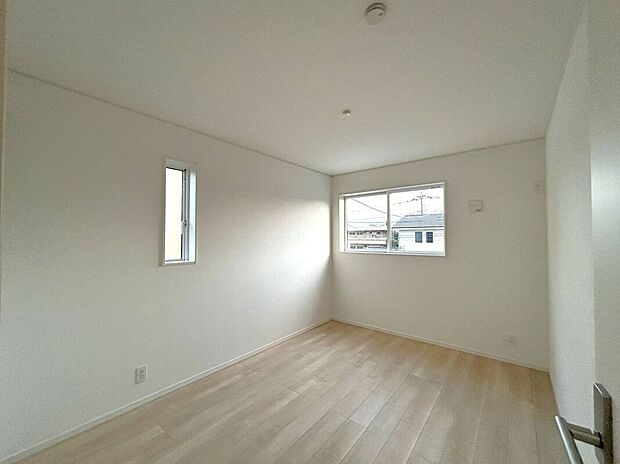 【室内】☆6帖洋室☆2面採光で明るいお部屋♪