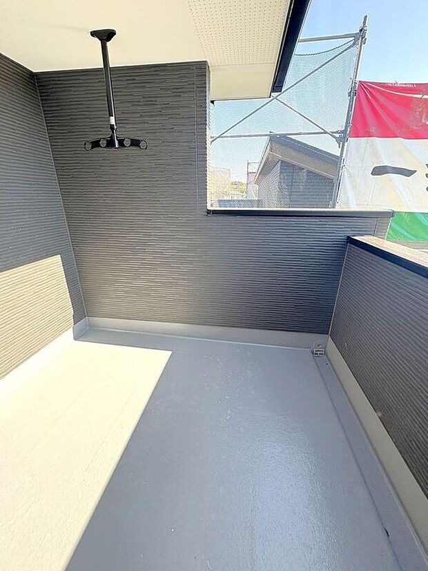 【バルコニー】☆バルコニー☆天候に左右されにくく使いやすいインナーバルコニー♪