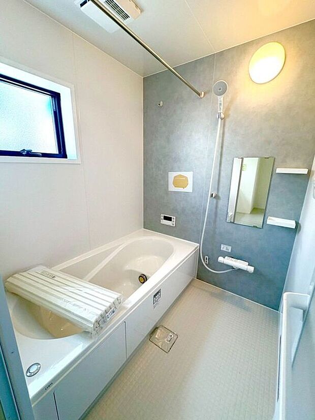 【同仕様画像 (バス)】同仕様