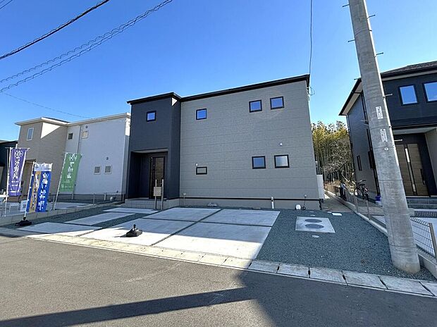 【駐車場】☆駐車スペース☆駐車3台可能♪