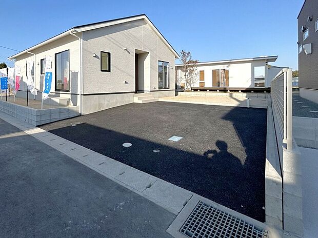 【駐車場】☆駐車スペース☆駐車2台可能♪