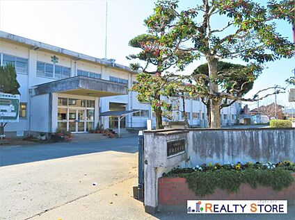 宇城市立不知火小学校 750m