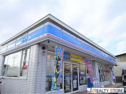 ローソン熊本湖東3丁目店 450m
