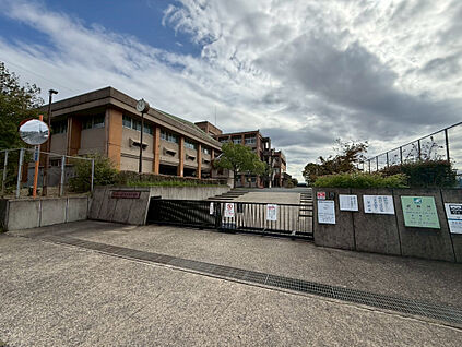 郡山東中学校 1200m