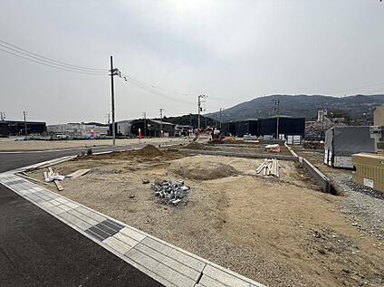 近鉄生駒線「菜畑」駅まで徒歩7分