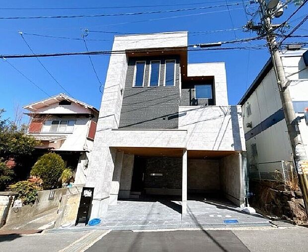 【外観】自然とうまく調和した環境の良い地域です。
毎日を快適に気持ちよく過ごしていただけます。