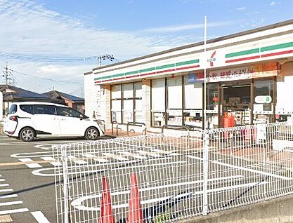 セブンイレブン奈良押熊町店 960m(12分)