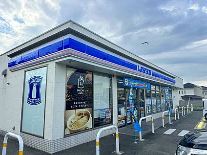 ローソン 福津日蒔野六丁目店 約880m(徒歩11分)