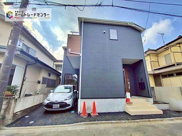 【現地外観写真】駐車場あり◎大切なお車や駐輪スペースとしてもお使いいただけます☆
いつでもご見学可能です♪